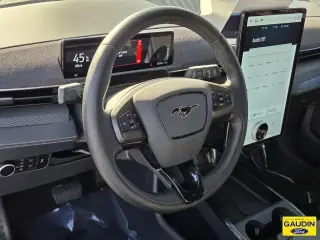 Ford Mustang Mach-E 2023 AWD Premium SUV 4 puertas