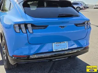 Ford Mustang Mach-E 2023 AWD Premium SUV 4 puertas