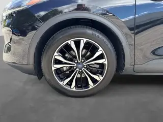 Ford Escape 2022 SE 4dr SUV