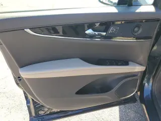Lincoln Nautilus 2022 AWD Reserve 4dr SUV