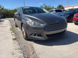 Ford Fusion 2015 SE 4dr Sedán