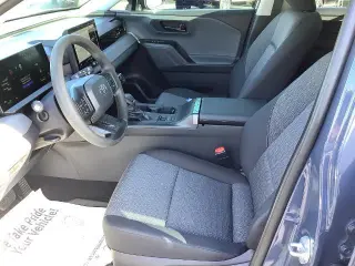 Toyota RAV4 2026 AWD LE 4dr SUV