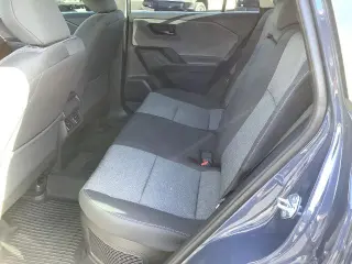 Toyota RAV4 2026 AWD LE 4dr SUV
