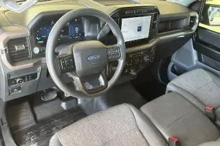 Ford F-150 2024 4x2 XL 2dr Cab Regular 8 ft. LB
