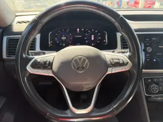 Volkswagen Atlas 2021 AWD V6 SEL Premium 4Motion 4dr SUV (lanzamiento a mitad de año)