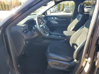Ford Explorer 2025 AWD ST 4dr SUV