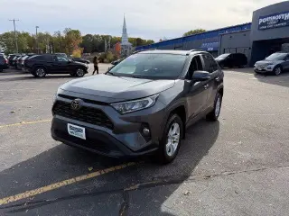 Toyota RAV4 2019 AWD XLE 4dr SUV