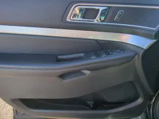 Ford Explorer 2017 AWD XLT 4dr SUV
