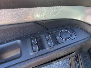 Ford Explorer 2017 AWD XLT 4dr SUV