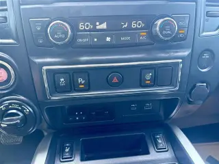 Nissan Titan 2024 4x4 SV 4dr Crew Cab 5.6 ft. SB