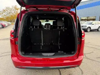 Chrysler Pacifica 2025 Limited 4dr Mini-Van