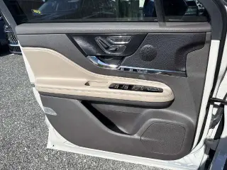 Lincoln Corsair 2024 Premiere 4dr SUV