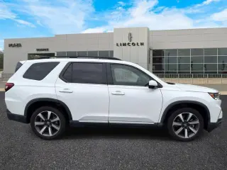 Honda Pilot 2023 AWD Elite 4dr SUV