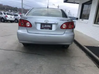 Corolla CE del año 2007 Toyota