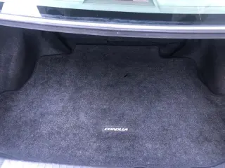 Corolla CE del año 2007 Toyota