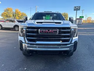 2024 GMC Sierra 3500HD SLT