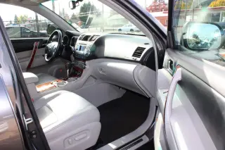 2012 Toyota Highlander 4WD 4dr V6 Limited (Natl)