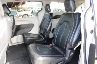 2022 Chrysler Pacifica Touring L FWD