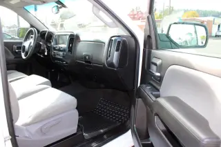 2018 Chevrolet Silverado 1500 2WD Reg Cab 133.0" Work Truck