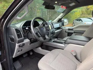 Ford F-150 2018 4x4 XLT 4dr SuperCab 8 ft. LB