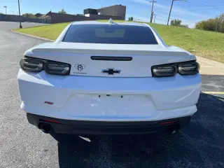 2019 Chevrolet Camaro 2dr Coupe RS