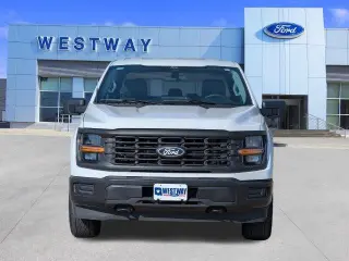 Ford F-150 2025 4x4 XL 4 puertas SuperCrew 5.5 pies SB