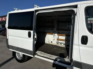 2017 RAM ProMaster Cargo Van 1500 Low Roof 136" WB