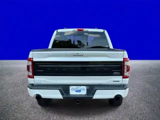 Ford F-150 2023 4x4 Plata 4dr SuperCrew 6.5 ft. SB