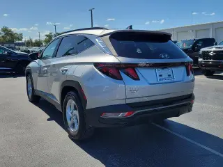 Hyundai TUCSON 2024 SEL 4dr SUV
