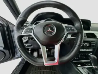 Mercedes-Benz Clase C 2014 C 250 Lujo 4 puertas Sedán