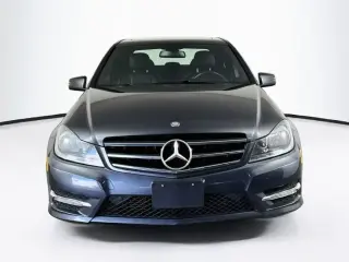 Mercedes-Benz Clase C 2014 C 250 Lujo 4 puertas Sedán