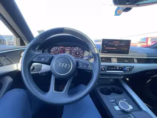 Audi A4 2018 2.0T ultra Premium Plus 4dr Sedán