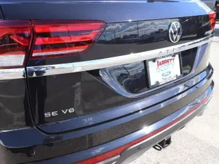Volkswagen Atlas Cross Sport 2023 V6 SE 4dr SUV con tecnología