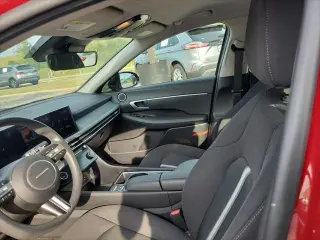 Hyundai SONATA 2025 AWD SEL sedán de 4 puertas
