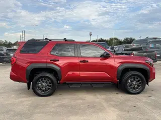 Toyota 4Runner 2025 4x4 SR5 4dr SUV