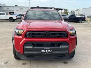 Toyota 4Runner 2025 4x4 SR5 4dr SUV