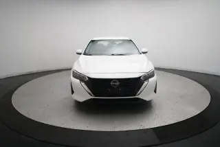 Nissan Sentra 2024 SV 4dr Sedán