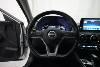Nissan Sentra 2024 SV 4dr Sedán