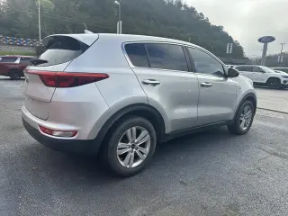 Kia Sportage 2017 AWD LX 4dr SUV