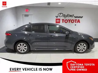 Toyota Corolla 2026 LE Sedán 4 puertas
