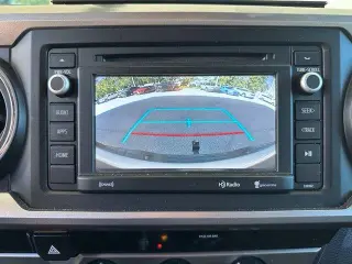 Toyota Tacoma 2018 4x2 TRD Off-Road 4dr Double Cab 5.0 ft SB