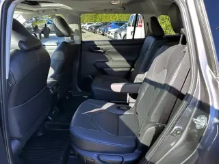 Toyota Highlander 2024 AWD XLE 4dr SUV