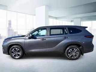 Toyota Highlander 2024 AWD XLE 4dr SUV
