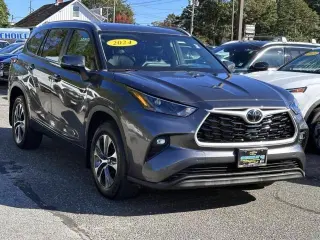 Toyota Highlander 2024 AWD XLE 4dr SUV