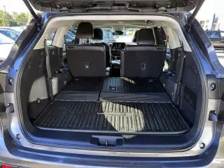 Toyota Highlander 2024 AWD XLE 4dr SUV