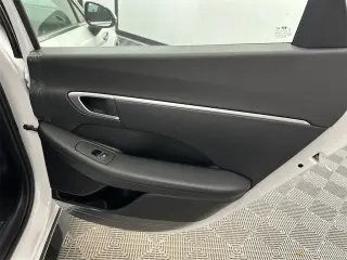 Hundai SONATA híbrido 2025 SEL 4dr Sedán