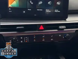 Kia Sorento 2024 LX SUV de 4 puertas