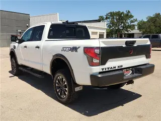 Nissan Titan XD 2024 4x4 PRO-4X 4dr Cabina de Crew 6.6 ft. LB