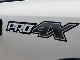 Nissan Titan XD 2024 4x4 PRO-4X 4dr Cabina de Crew 6.6 ft. LB