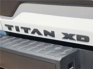 Nissan Titan XD 2024 4x4 PRO-4X 4dr Cabina de Crew 6.6 ft. LB